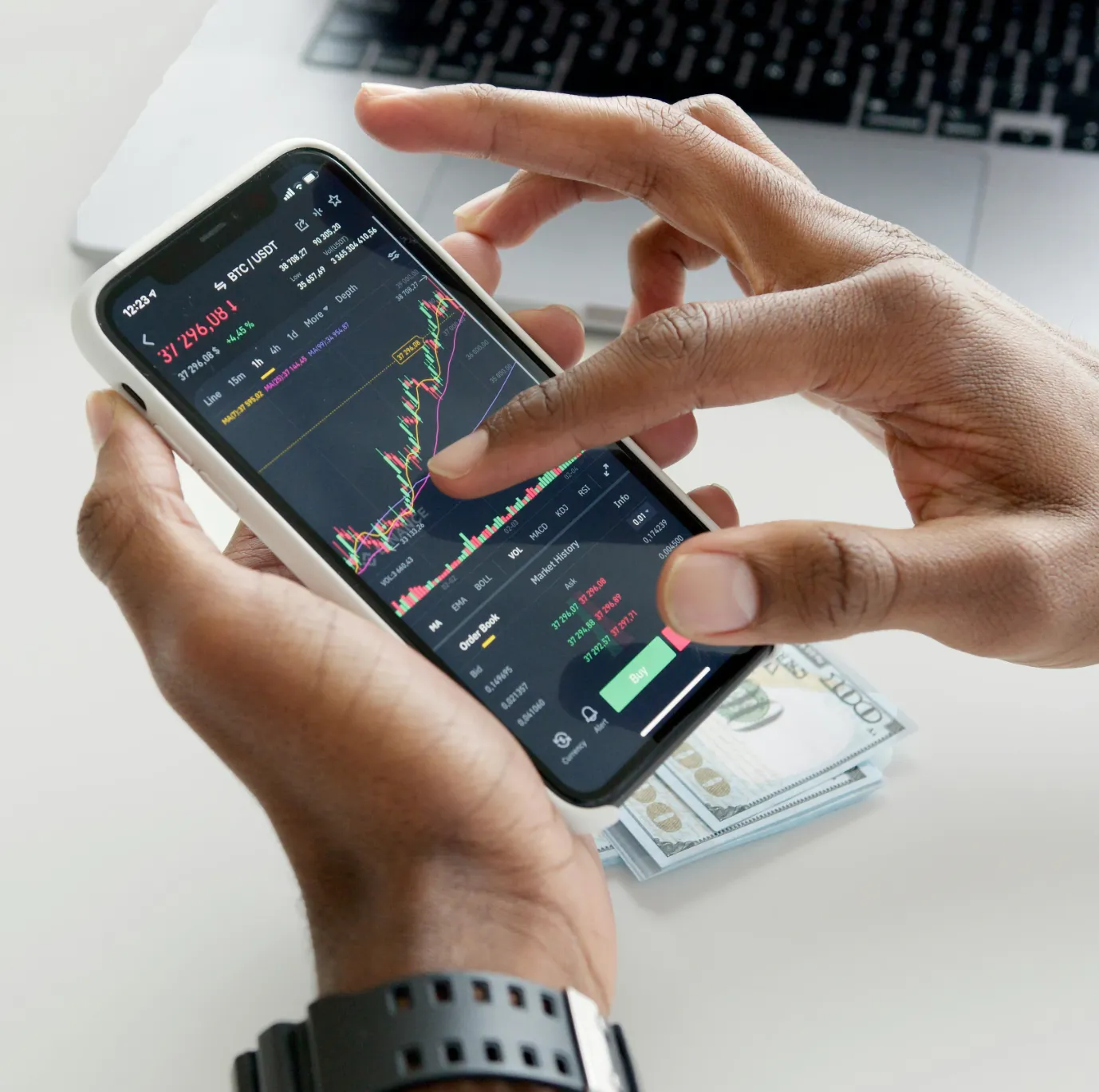 banking fintech hero spot